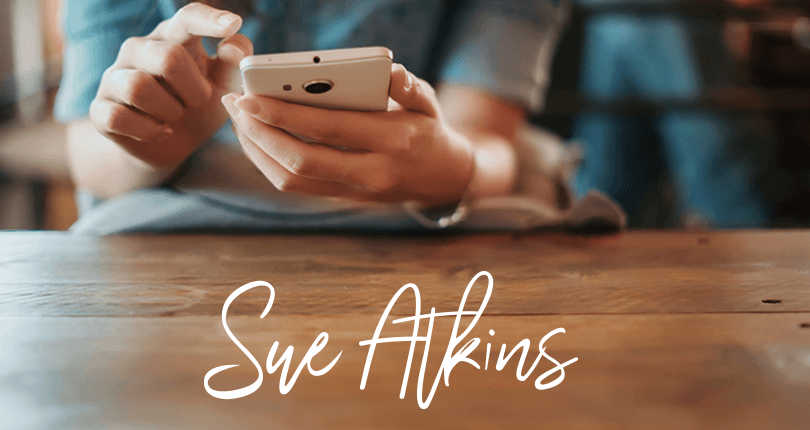 using smartphone Sue Atkins 810 x 430 Blog Popup 1 | The transition from primary to secondary – making communication count