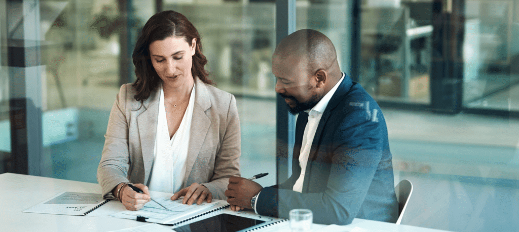 Accountant with sole trader | Making Tax Digital for Income Tax Self Assessment: a visual guide for your clients (infographic)